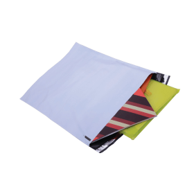 GoSecure Envelope Extra Strong Polythene 360mm x 460mm White 100 Pack 456469 F